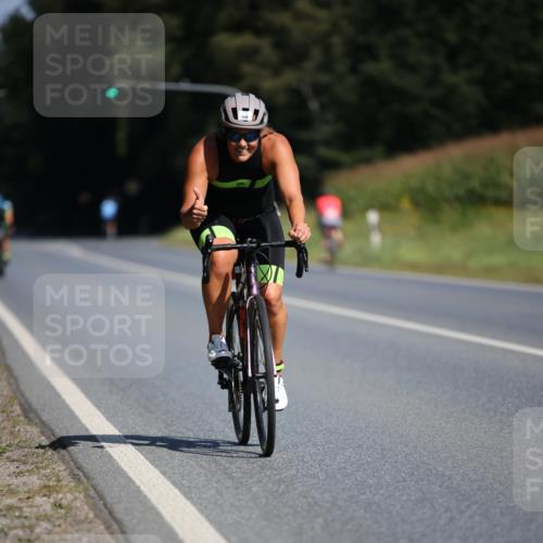 01.09.2024 - 17. Tribühne Triathlon H.Heesch http://msf.ph/oto/6944321 01.09.2024 11:36:58 Radfahren 423, 485, 509 meine-sportfotos.de