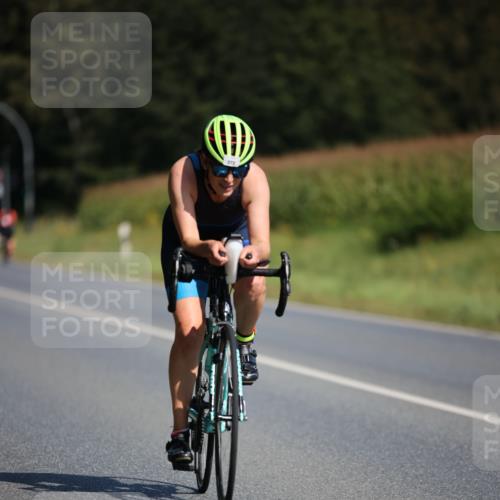 01.09.2024 - 17. Tribühne Triathlon H.Heesch http://msf.ph/oto/6944421 01.09.2024 11:37:11 Radfahren 372, 412, 459, 460, 504, 508, 536 meine-sportfotos.de