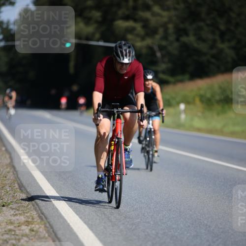 01.09.2024 - 17. Tribühne Triathlon H.Heesch http://msf.ph/oto/6944457 01.09.2024 11:37:17 Radfahren 412, 460, 504, 508, 551 meine-sportfotos.de
