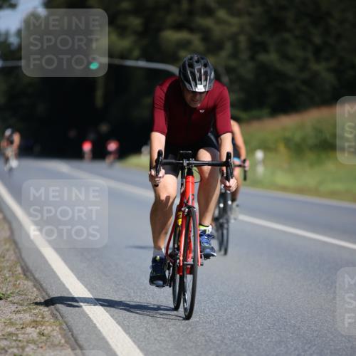 01.09.2024 - 17. Tribühne Triathlon H.Heesch http://msf.ph/oto/6944467 01.09.2024 11:37:17 Radfahren 412, 460, 504, 508, 551 meine-sportfotos.de