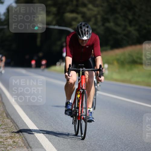 01.09.2024 - 17. Tribühne Triathlon H.Heesch http://msf.ph/oto/6944472 01.09.2024 11:37:17 Radfahren 412, 460, 504, 508, 551 meine-sportfotos.de