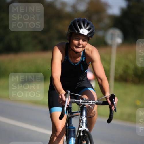 01.09.2024 - 17. Tribühne Triathlon H.Heesch http://msf.ph/oto/6944504 01.09.2024 11:37:19 Radfahren 412, 460, 474, 504, 508, 551 meine-sportfotos.de