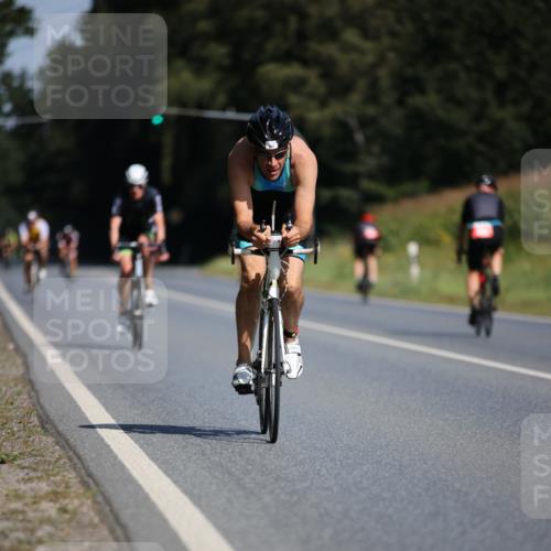01.09.2024 - 17. Tribühne Triathlon H.Heesch http://msf.ph/oto/6944529 01.09.2024 11:37:25 Radfahren 404, 454, 474, 495, 551 meine-sportfotos.de