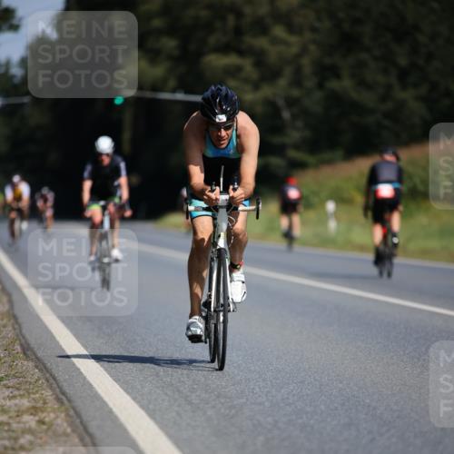01.09.2024 - 17. Tribühne Triathlon H.Heesch http://msf.ph/oto/6944532 01.09.2024 11:37:25 Radfahren 404, 454, 474, 495, 551 meine-sportfotos.de