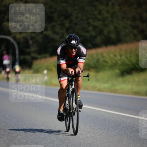 01.09.2024 - 17. Tribühne Triathlon H.Heesch http://msf.ph/oto/6944590 01.09.2024 11:37:33 Radfahren 404, 406, 454, 495 meine-sportfotos.de
