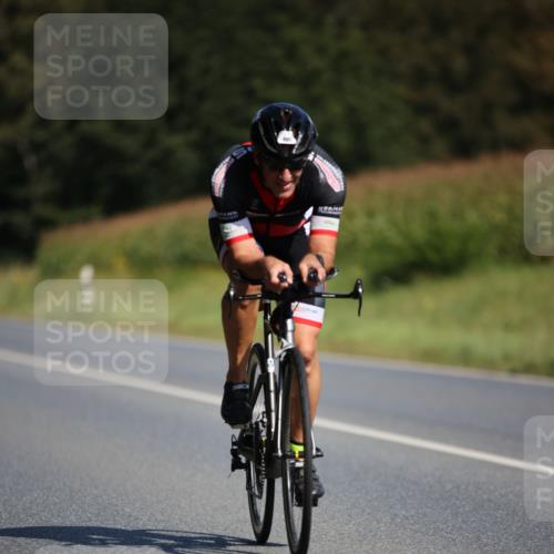 01.09.2024 - 17. Tribühne Triathlon H.Heesch http://msf.ph/oto/6944599 01.09.2024 11:37:33 Radfahren 404, 406, 454, 495 meine-sportfotos.de