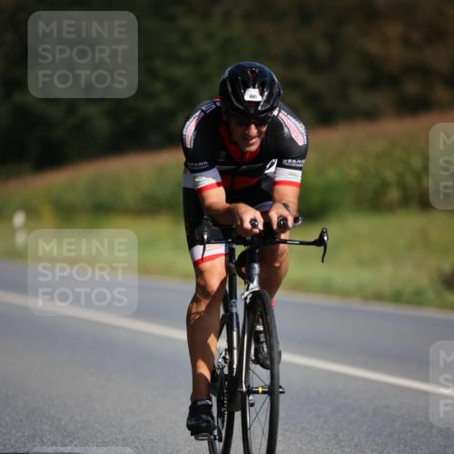 01.09.2024 - 17. Tribühne Triathlon H.Heesch http://msf.ph/oto/6944606 01.09.2024 11:37:34 Radfahren 404, 406, 454, 495 meine-sportfotos.de