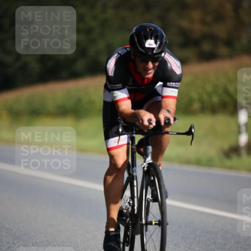 01.09.2024 - 17. Tribühne Triathlon H.Heesch http://msf.ph/oto/6944609 01.09.2024 11:37:34 Radfahren 404, 406, 454, 495 meine-sportfotos.de
