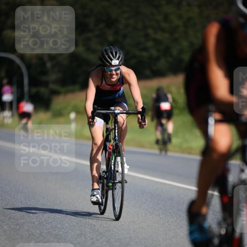 01.09.2024 - 17. Tribühne Triathlon H.Heesch http://msf.ph/oto/6944772 01.09.2024 11:38:12 Radfahren 360, 362, 390, 431, 463, 489, 498, 553 meine-sportfotos.de