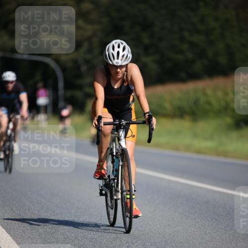 01.09.2024 - 17. Tribühne Triathlon H.Heesch http://msf.ph/oto/6944812 01.09.2024 11:38:19 Radfahren 360, 362, 463, 498, 525 meine-sportfotos.de
