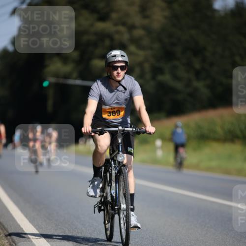 01.09.2024 - 17. Tribühne Triathlon H.Heesch http://msf.ph/oto/6944885 01.09.2024 11:38:30 Radfahren 318, 369, 455, 511 meine-sportfotos.de