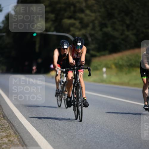 01.09.2024 - 17. Tribühne Triathlon H.Heesch http://msf.ph/oto/6944911 01.09.2024 11:38:35 Radfahren 318, 455, 511 meine-sportfotos.de