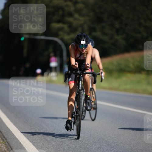 01.09.2024 - 17. Tribühne Triathlon H.Heesch http://msf.ph/oto/6944933 01.09.2024 11:38:35 Radfahren 318, 455, 511 meine-sportfotos.de