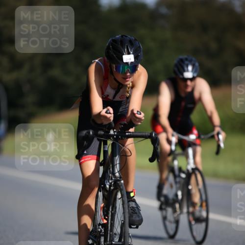 01.09.2024 - 17. Tribühne Triathlon H.Heesch http://msf.ph/oto/6944958 01.09.2024 11:38:36 Radfahren 318, 455, 511 meine-sportfotos.de