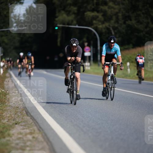 01.09.2024 - 17. Tribühne Triathlon H.Heesch http://msf.ph/oto/6945023 01.09.2024 11:42:25 Radfahren 60, 421, 467, 477, 509, 512, 555 meine-sportfotos.de