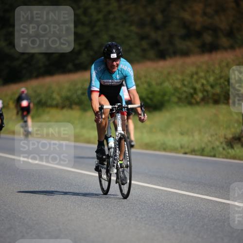 01.09.2024 - 17. Tribühne Triathlon H.Heesch http://msf.ph/oto/6945040 01.09.2024 11:42:26 Radfahren 60, 421, 477, 509, 512, 555 meine-sportfotos.de