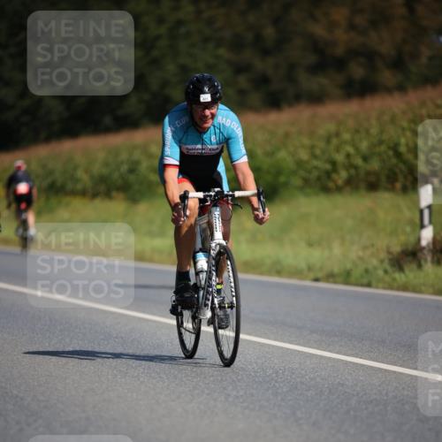 01.09.2024 - 17. Tribühne Triathlon H.Heesch http://msf.ph/oto/6945044 01.09.2024 11:42:26 Radfahren 60, 421, 477, 509, 512, 555 meine-sportfotos.de