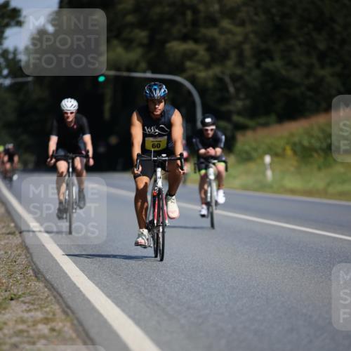 01.09.2024 - 17. Tribühne Triathlon H.Heesch http://msf.ph/oto/6945062 01.09.2024 11:42:30 Radfahren 60, 499, 504, 509, 512, 555 meine-sportfotos.de