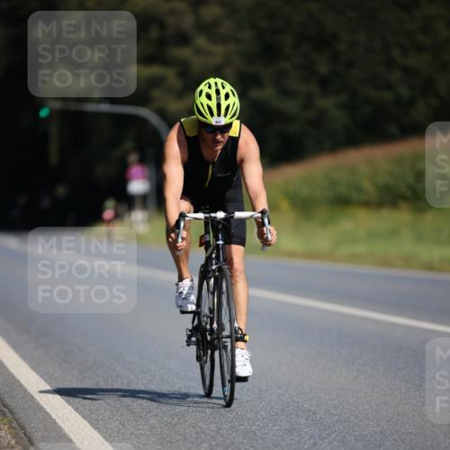 01.09.2024 - 17. Tribühne Triathlon H.Heesch http://msf.ph/oto/6945179 01.09.2024 11:42:46 Radfahren 427, 478, 551 meine-sportfotos.de