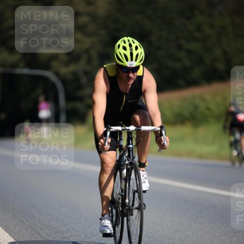 01.09.2024 - 17. Tribühne Triathlon H.Heesch http://msf.ph/oto/6945191 01.09.2024 11:42:46 Radfahren 427, 478, 551 meine-sportfotos.de