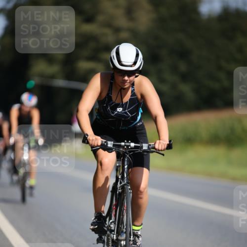 01.09.2024 - 17. Tribühne Triathlon H.Heesch http://msf.ph/oto/6945247 01.09.2024 11:46:09 Radfahren 332, 342, 422, 491, 492, 493, 525, 607 meine-sportfotos.de