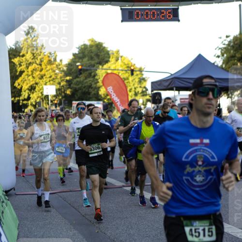 01.09.2024 - BARMER Alsterlauf Kathrin Stürmer Photography http://msf.ph/oto/6969275 01.09.2024 08:58:51 Ziel  meine-sportfotos.de