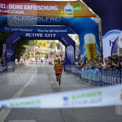 01.09.2024 - BARMER Alsterlauf Kathrin Stürmer Photography http://msf.ph/oto/6969375 01.09.2024 09:29:38 Ziel 3119, 3615, 4515, 4521, 4797, 4805, 4865, 4949, 5003, 5046, 5170, 8276, 8292, 2 meine-sportfotos.de