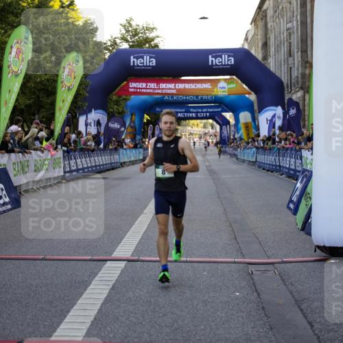 01.09.2024 - BARMER Alsterlauf Kathrin Stürmer Photography http://msf.ph/oto/6969465 01.09.2024 09:31:47 Ziel 1109, 2492, 3114, 3305, 4049, 4167, 4290, 4450, 4538, 5252, 5287, 8132, 8194, 8236, 8387, 8 meine-sportfotos.de