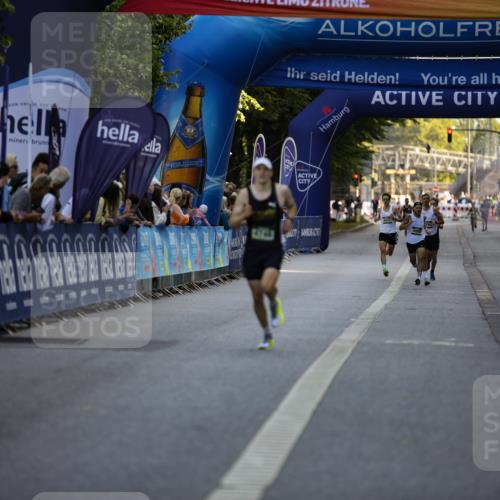 01.09.2024 - BARMER Alsterlauf Kathrin Stürmer Photography http://msf.ph/oto/6969525 01.09.2024 09:33:43 Ziel 2104, 2708, 3132, 3215, 3290, 3503, 3545, 3597, 3756, 4040, 4143, 4328, 4368, 4644, 5089, 5100, 5247, 5279, 8099, 3271, 4748 meine-sportfotos.de