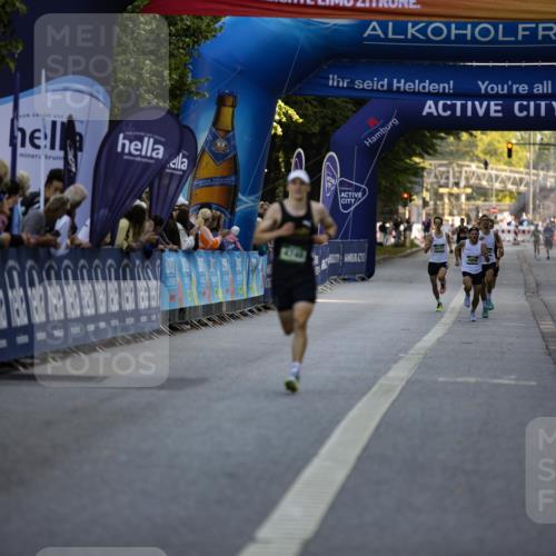 01.09.2024 - BARMER Alsterlauf Kathrin Stürmer Photography http://msf.ph/oto/6969526 01.09.2024 09:33:43 Ziel 2104, 2708, 3132, 3215, 3290, 3503, 3545, 3597, 3756, 4040, 4143, 4328, 4368, 4644, 5089, 5100, 5247, 5279, 8099, 3271, 4748 meine-sportfotos.de