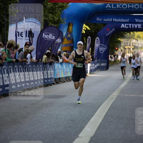 01.09.2024 - BARMER Alsterlauf Kathrin Stürmer Photography http://msf.ph/oto/6969530 01.09.2024 09:33:43 Ziel 2104, 2708, 3132, 3215, 3290, 3503, 3545, 3597, 3756, 4040, 4143, 4328, 4368, 4644, 5089, 5100, 5247, 5279, 8099, 3271, 4748 meine-sportfotos.de
