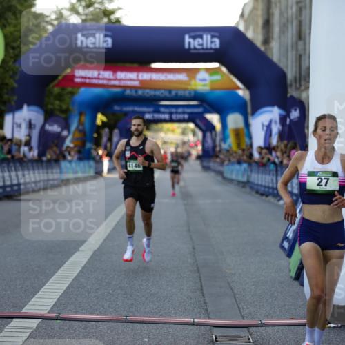 01.09.2024 - BARMER Alsterlauf Kathrin Stürmer Photography http://msf.ph/oto/6969553 01.09.2024 09:34:49 Ziel 2043, 2279, 2495, 2528, 2861, 2926, 3225, 3941, 4180, 4326, 4400, 4408, 4776, 4796, 4811, 4839, 5005, 5024, 5203, 27, 28, 3608, 4146, 5275, 8170 meine-sportfotos.de