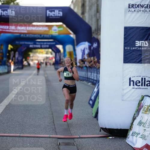 01.09.2024 - BARMER Alsterlauf Kathrin Stürmer Photography http://msf.ph/oto/6969557 01.09.2024 09:34:54 Ziel 2043, 2279, 2495, 2528, 2926, 3150, 3193, 3225, 4326, 4400, 4776, 4796, 4811, 4839, 4948, 4968, 5024, 5203, 27, 28, 4146, 5275 meine-sportfotos.de