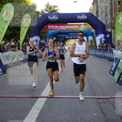 01.09.2024 - BARMER Alsterlauf Kathrin Stürmer Photography http://msf.ph/oto/6969590 01.09.2024 09:37:10 Ziel 2623, 2773, 2879, 2986, 3462, 3971, 4356, 4438, 4560, 4709, 4812, 4874, 4920, 5083, 5088, 5161, 5175, 36, 37, 4885, 5269, 5270 meine-sportfotos.de