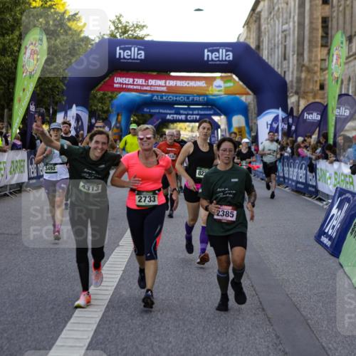 01.09.2024 - BARMER Alsterlauf Kathrin Stürmer Photography http://msf.ph/oto/6970782 01.09.2024 10:05:11 Ziel 2109, 2115, 2121, 2199, 2576, 2792, 2889, 3549, 3826, 3910, 3911, 8351, 2096, 2385, 2478, 2733, 2845, 3172, 3237, 3257, 3384, 3492, 3721, 3740, 3785, 3786, 4030, 4042, 4094, 4219, 4313, 4390, 4421, 4530, 4568, 4616, 4940, 4950, 4965, 8042, 8225 meine-sportfotos.de