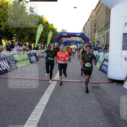 01.09.2024 - BARMER Alsterlauf Kathrin Stürmer Photography http://msf.ph/oto/6970789 01.09.2024 10:05:12 Ziel 2109, 2115, 2121, 2199, 2576, 2792, 2889, 3549, 3826, 3910, 3911, 8351, 2096, 2385, 2478, 2733, 2845, 3172, 3237, 3257, 3384, 3492, 3721, 3740, 3785, 3786, 4030, 4042, 4094, 4219, 4313, 4390, 4421, 4530, 4616, 4660, 4940, 4950, 4965, 8042, 8225 meine-sportfotos.de