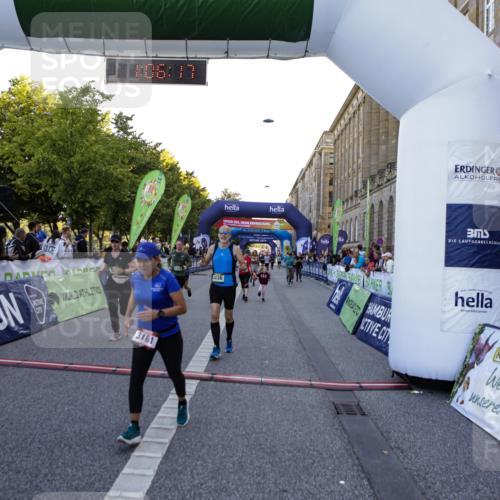 01.09.2024 - BARMER Alsterlauf Kathrin Stürmer Photography http://msf.ph/oto/6970918 01.09.2024 10:06:15 Ziel 2362, 2498, 2546, 2622, 2819, 2842, 2846, 3081, 3307, 3406, 3497, 3500, 3532, 3533, 3535, 3845, 3893, 3917, 4073, 4245, 4442, 4547, 4548, 4676, 5159, 5307, 2076, 2214, 2418, 2739, 2892, 3062, 3161, 3256, 3299, 3436, 3490, 3514, 3944, 4016, 4060, 4465, 4730, 5067, 5160, 8027, 8359 meine-sportfotos.de