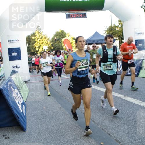 01.09.2024 - BARMER Alsterlauf Kathrin Stürmer Photography http://msf.ph/oto/6976798 01.09.2024 09:13:49 Ziel  meine-sportfotos.de