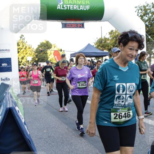 01.09.2024 - BARMER Alsterlauf Kathrin Stürmer Photography http://msf.ph/oto/6976922 01.09.2024 09:08:32 Ziel  meine-sportfotos.de