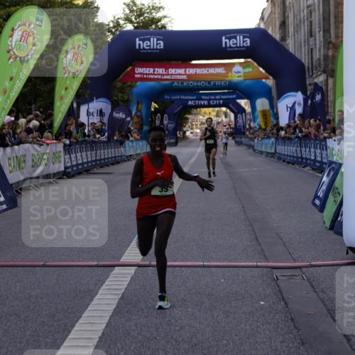 01.09.2024 - BARMER Alsterlauf Kathrin Stürmer Photography http://msf.ph/oto/6977023 01.09.2024 09:32:38 Ziel 9, 17, 33, 4884, 5048 meine-sportfotos.de