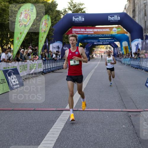 01.09.2024 - BARMER Alsterlauf Kathrin Stürmer Photography http://msf.ph/oto/6977029 01.09.2024 09:32:49 Ziel 9, 4884 meine-sportfotos.de