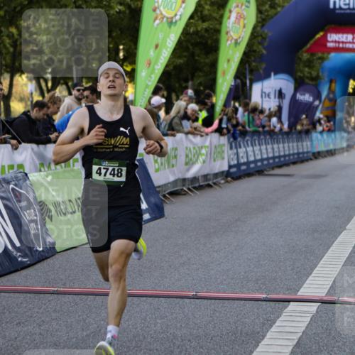 01.09.2024 - BARMER Alsterlauf Kathrin Stürmer Photography http://msf.ph/oto/6977041 01.09.2024 09:33:48 Ziel 3175, 3483, 4431, 4748, 4794, 4808, 4974 meine-sportfotos.de