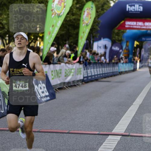 01.09.2024 - BARMER Alsterlauf Kathrin Stürmer Photography http://msf.ph/oto/6977042 01.09.2024 09:33:49 Ziel 3175, 3483, 4431, 4748, 4794, 4808, 4974 meine-sportfotos.de