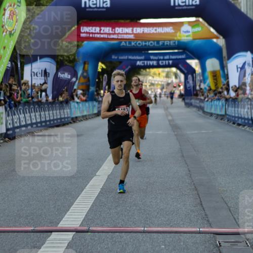 01.09.2024 - BARMER Alsterlauf Kathrin Stürmer Photography http://msf.ph/oto/6977045 01.09.2024 09:33:57 Ziel 3175, 3483, 4431, 4532, 4794, 4974 meine-sportfotos.de
