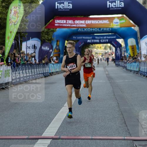 01.09.2024 - BARMER Alsterlauf Kathrin Stürmer Photography http://msf.ph/oto/6977047 01.09.2024 09:33:57 Ziel 3175, 3483, 4431, 4532, 4794, 4974 meine-sportfotos.de