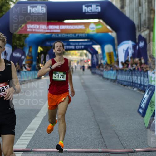 01.09.2024 - BARMER Alsterlauf Kathrin Stürmer Photography http://msf.ph/oto/6977054 01.09.2024 09:33:59 Ziel 3175, 3483, 4532, 4974 meine-sportfotos.de