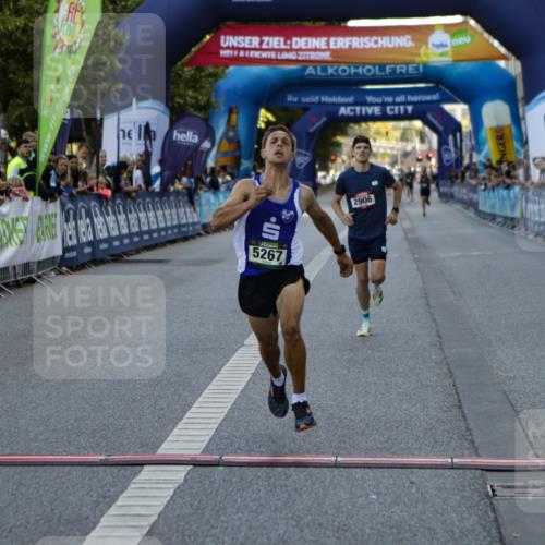 01.09.2024 - BARMER Alsterlauf Kathrin Stürmer Photography http://msf.ph/oto/6977067 01.09.2024 09:35:59 Ziel 2906, 5095, 5267 meine-sportfotos.de