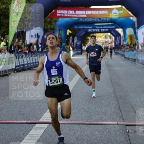 01.09.2024 - BARMER Alsterlauf Kathrin Stürmer Photography http://msf.ph/oto/6977071 01.09.2024 09:36:00 Ziel 2906, 5095, 5267 meine-sportfotos.de