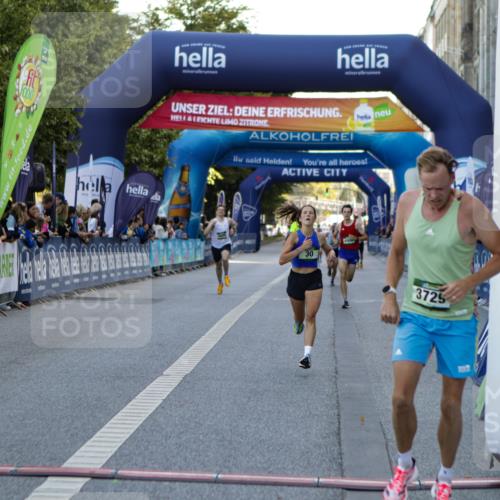 01.09.2024 - BARMER Alsterlauf Kathrin Stürmer Photography http://msf.ph/oto/6977091 01.09.2024 09:36:27 Ziel 30, 2212, 2483, 3251, 3729, 4455, 4886, 4900, 5011 meine-sportfotos.de