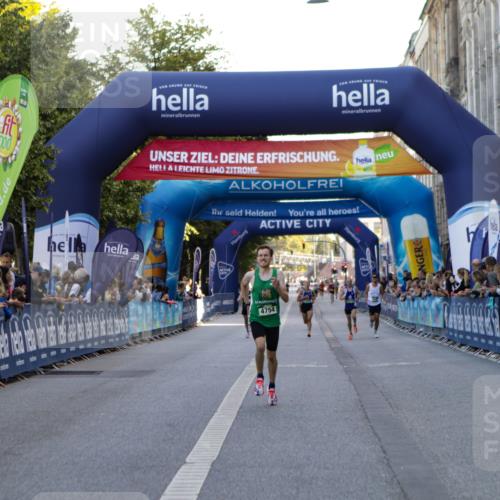 01.09.2024 - BARMER Alsterlauf Kathrin Stürmer Photography http://msf.ph/oto/6977098 01.09.2024 09:37:00 Ziel 36, 4754, 4885, 5269, 5270 meine-sportfotos.de